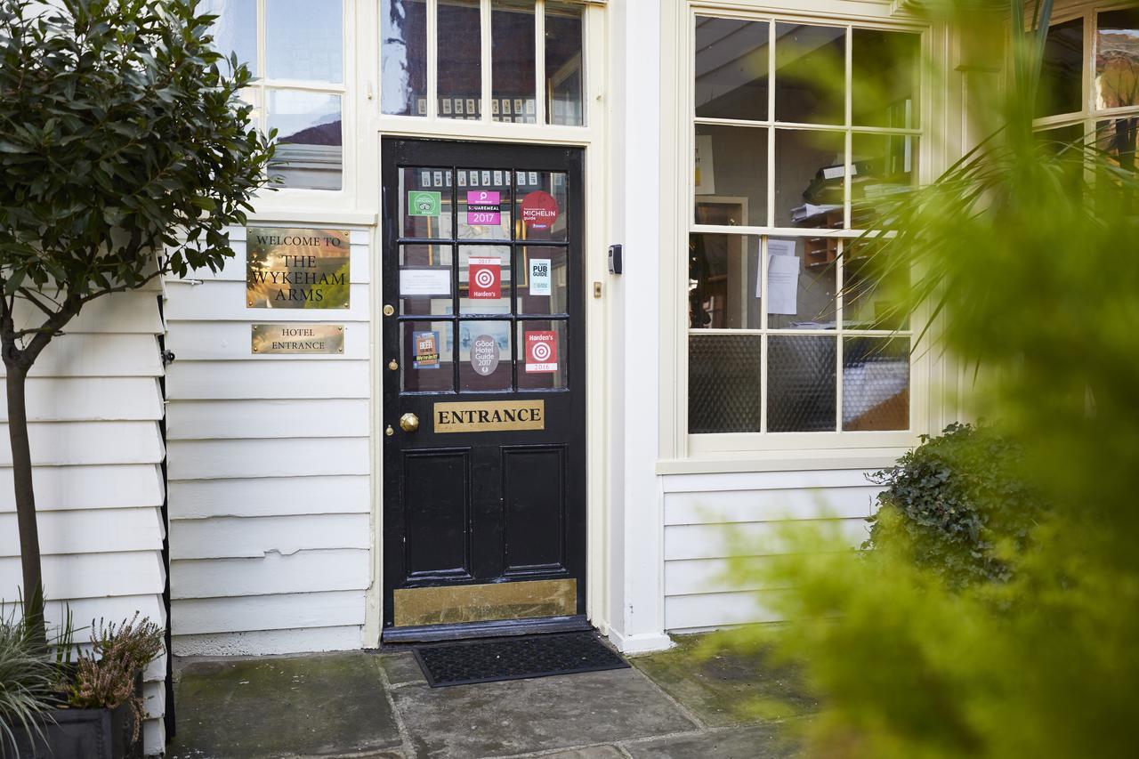 Wykeham Arms Hotel Winchester Exterior photo